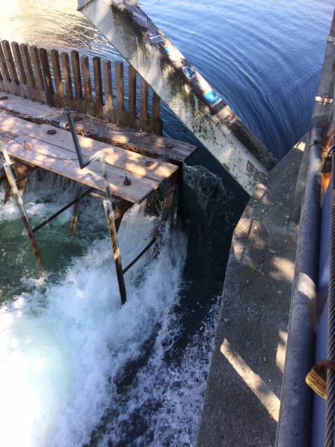 Sluice control - Lake Luzern