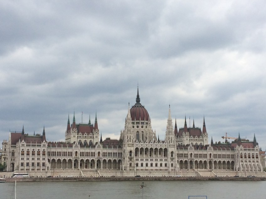 Parliament building Pest