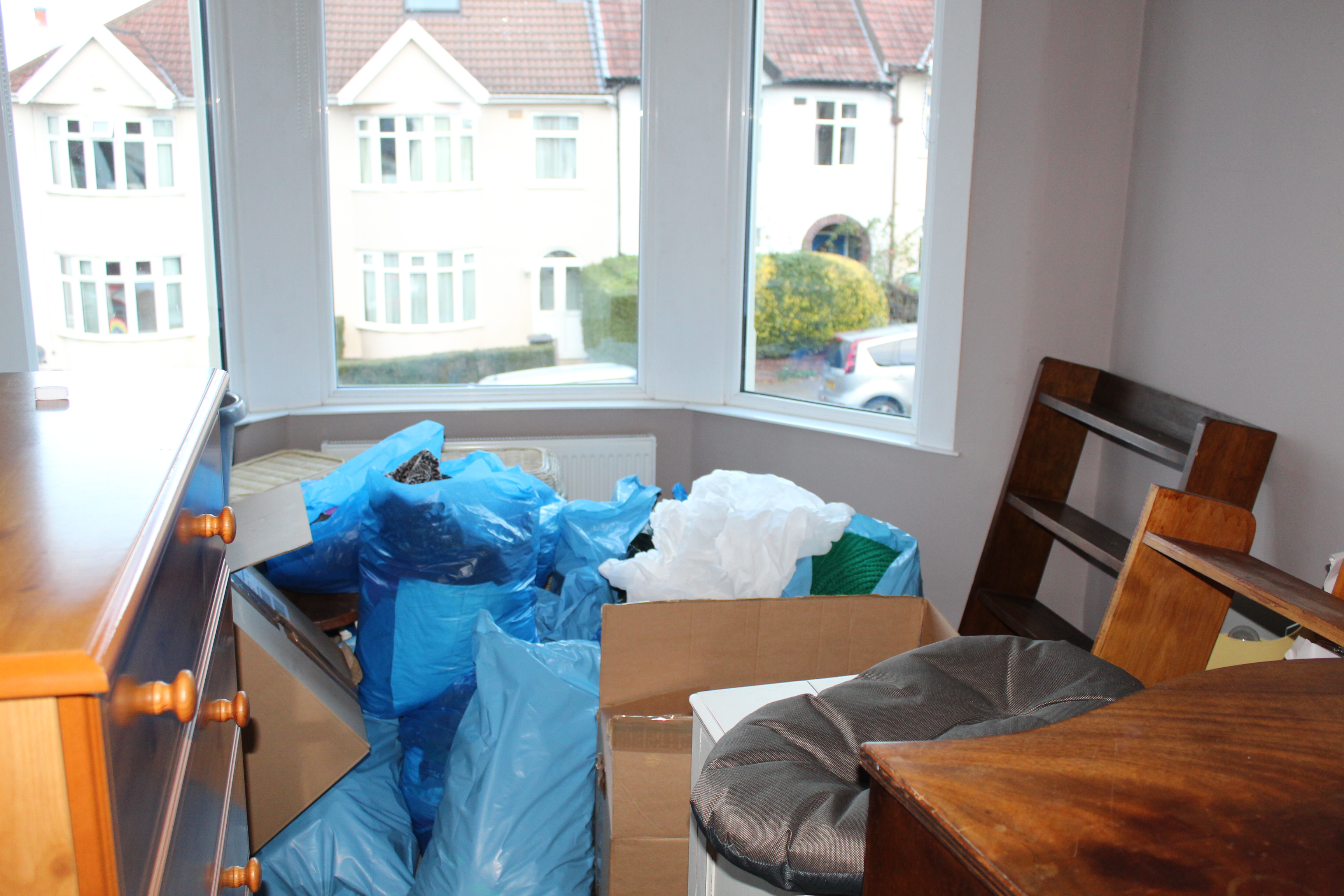 Front bedroom view out